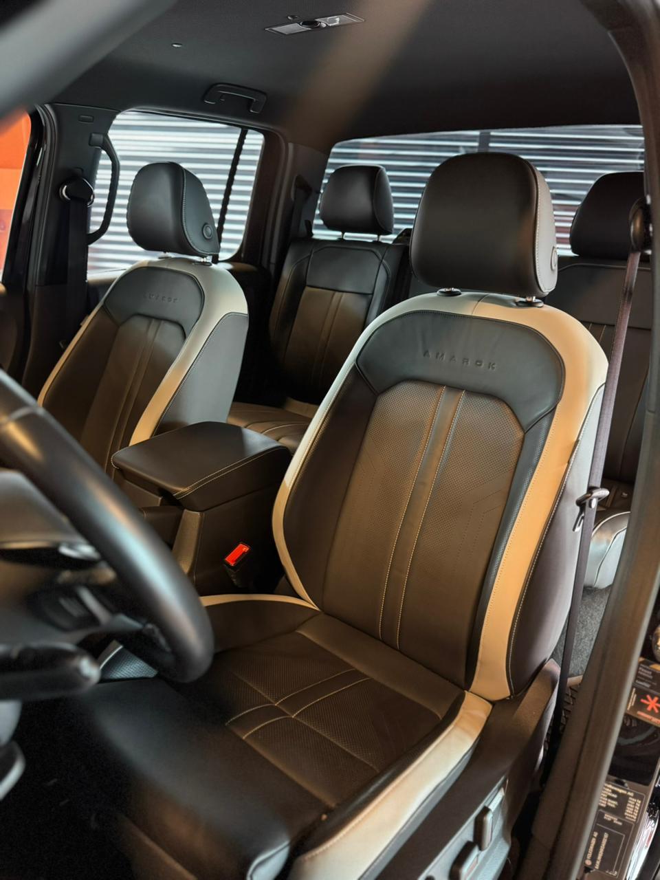 Volkswagen AMAROK - 2025