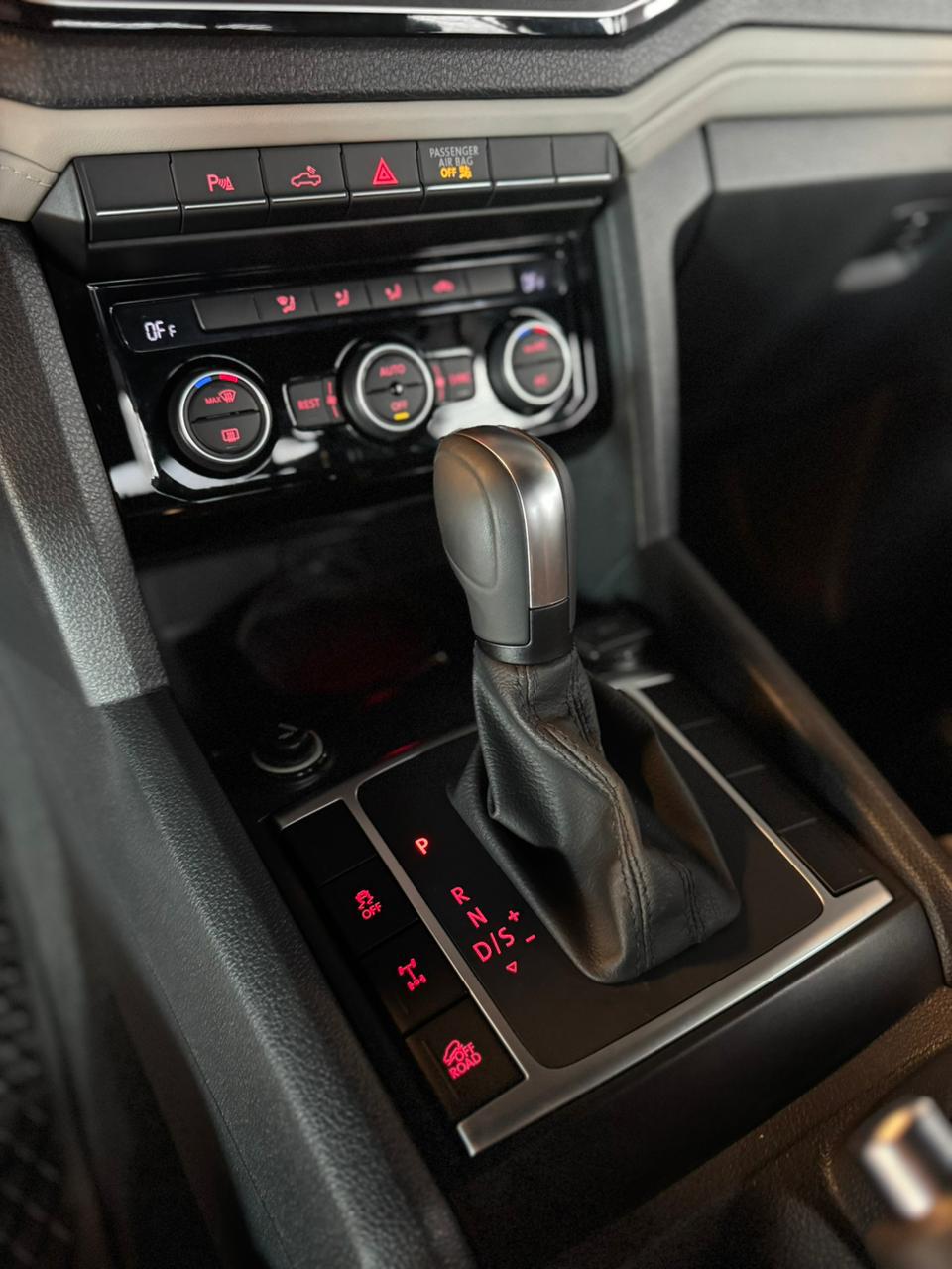 Volkswagen AMAROK - 2025