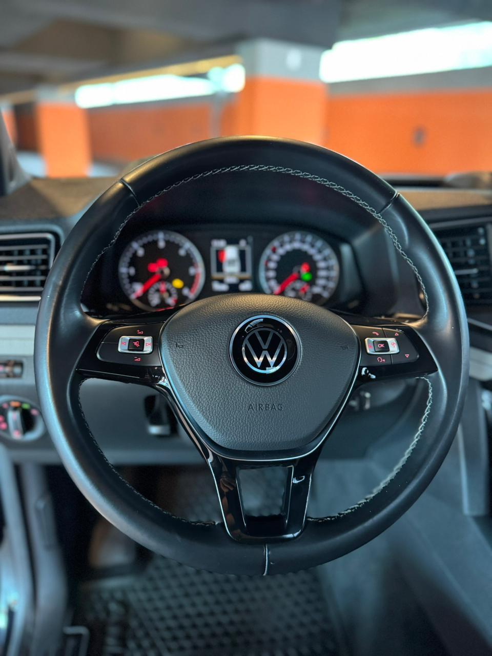 Volkswagen AMAROK - 2025