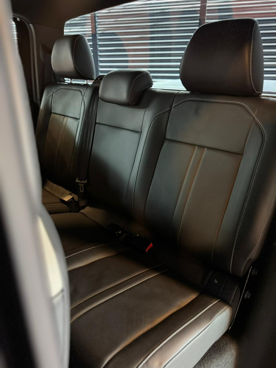 Volkswagen AMAROK - 2025