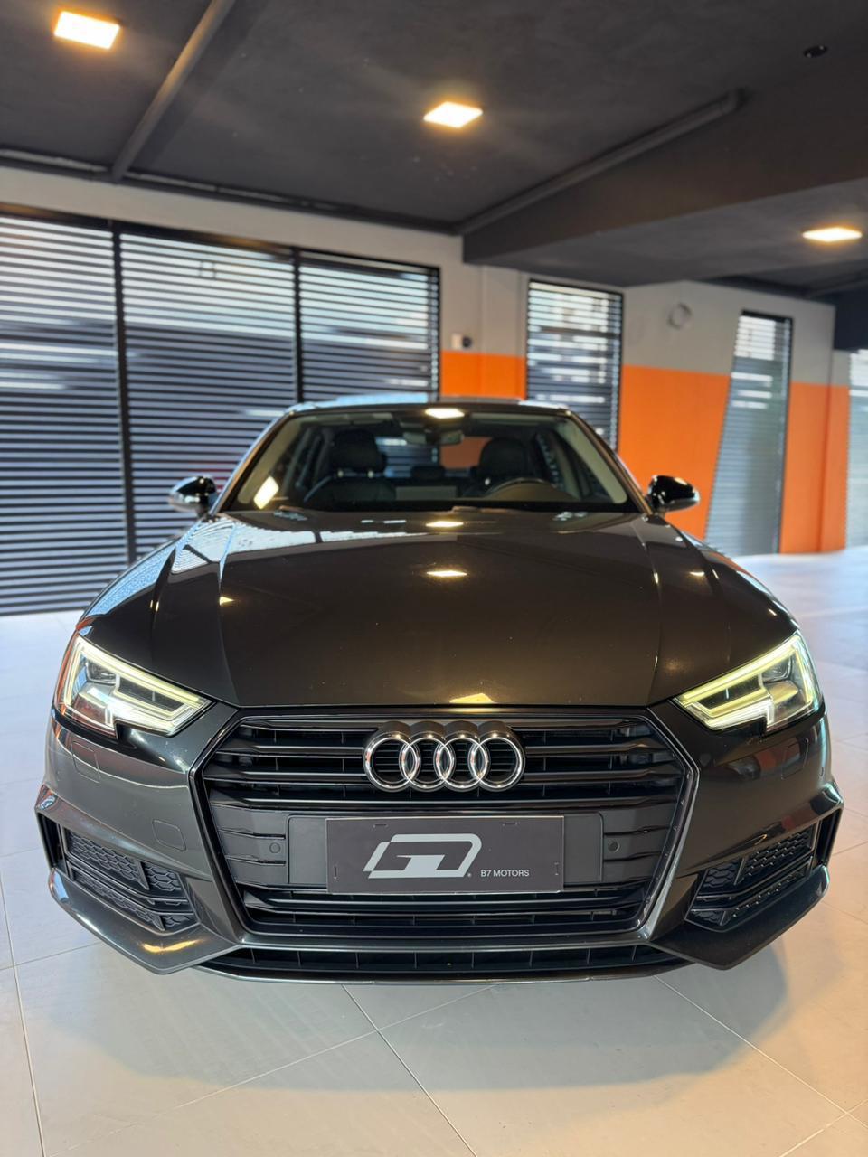 Audi AUDI A4 - 2018
