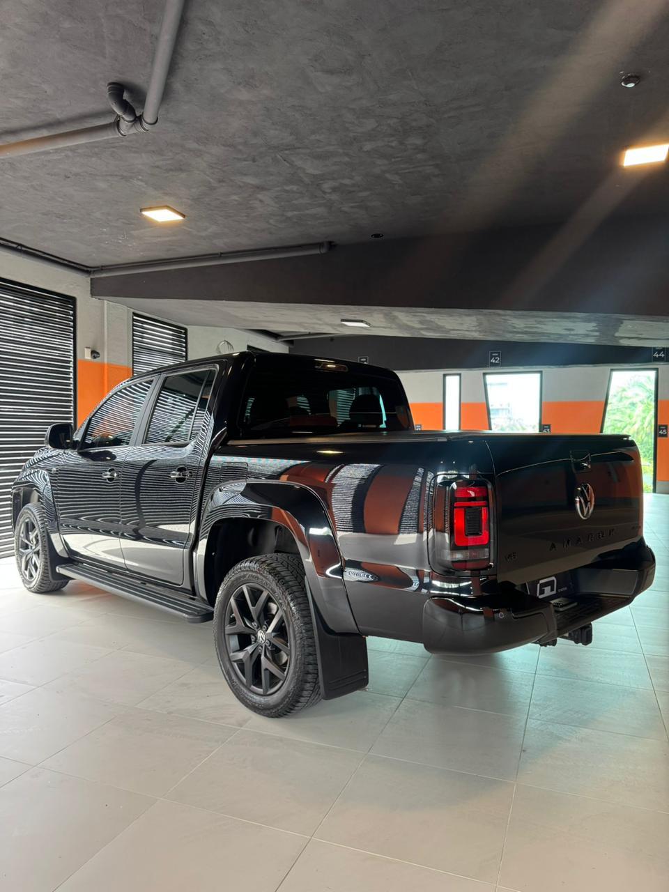 Volkswagen AMAROK - 2025