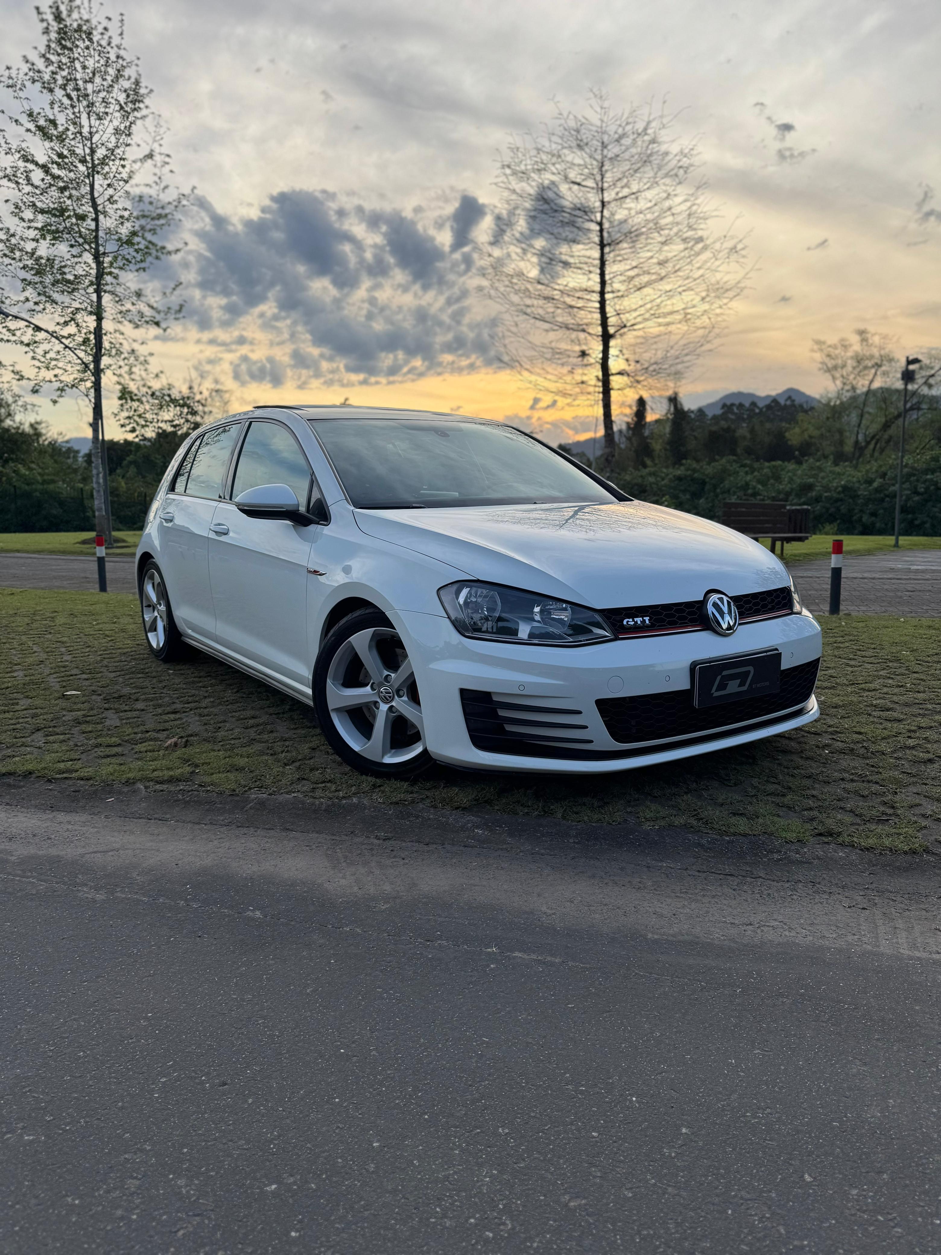 Volkswagen GOLF - 2017