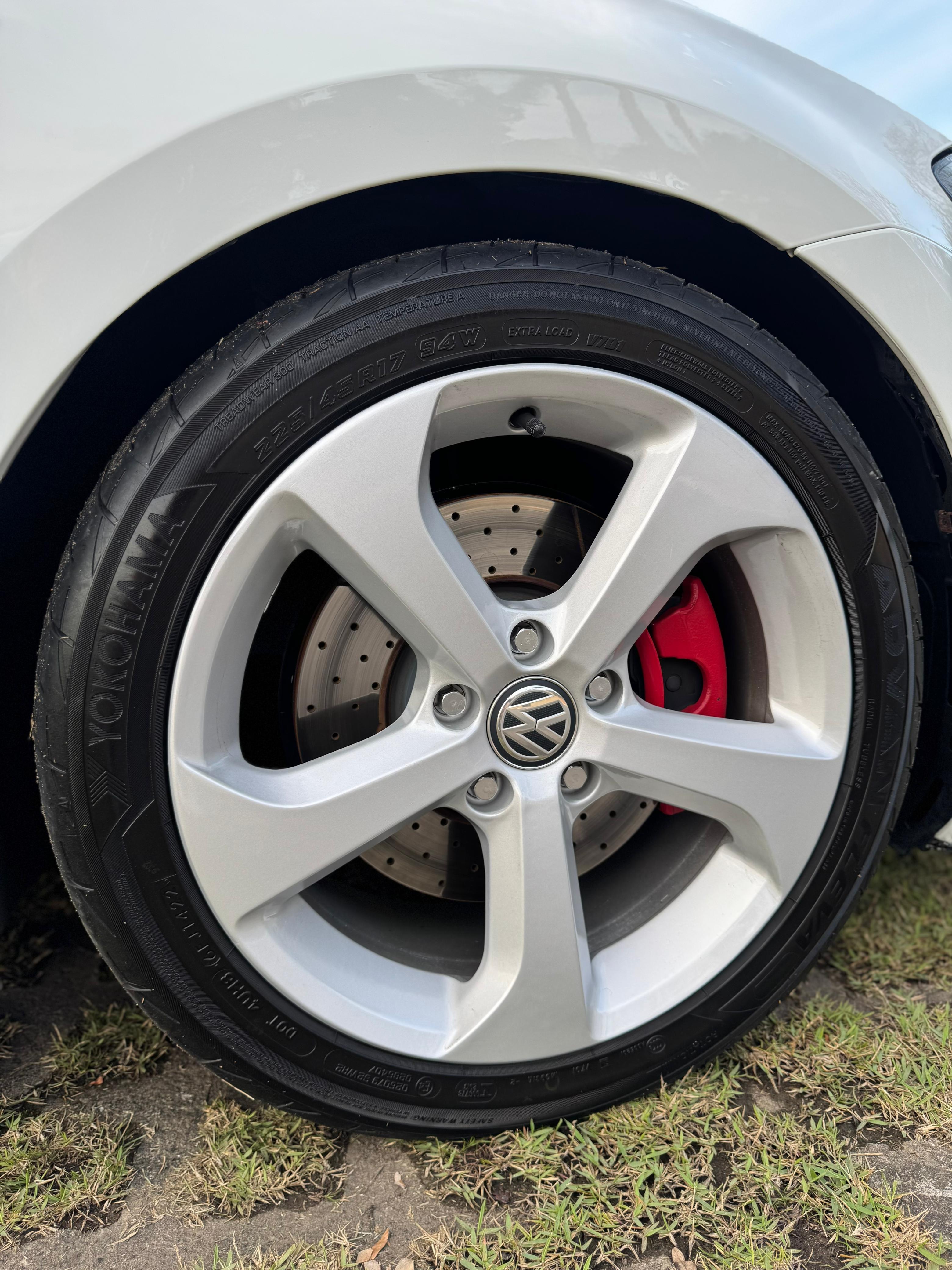 Volkswagen GOLF - 2017