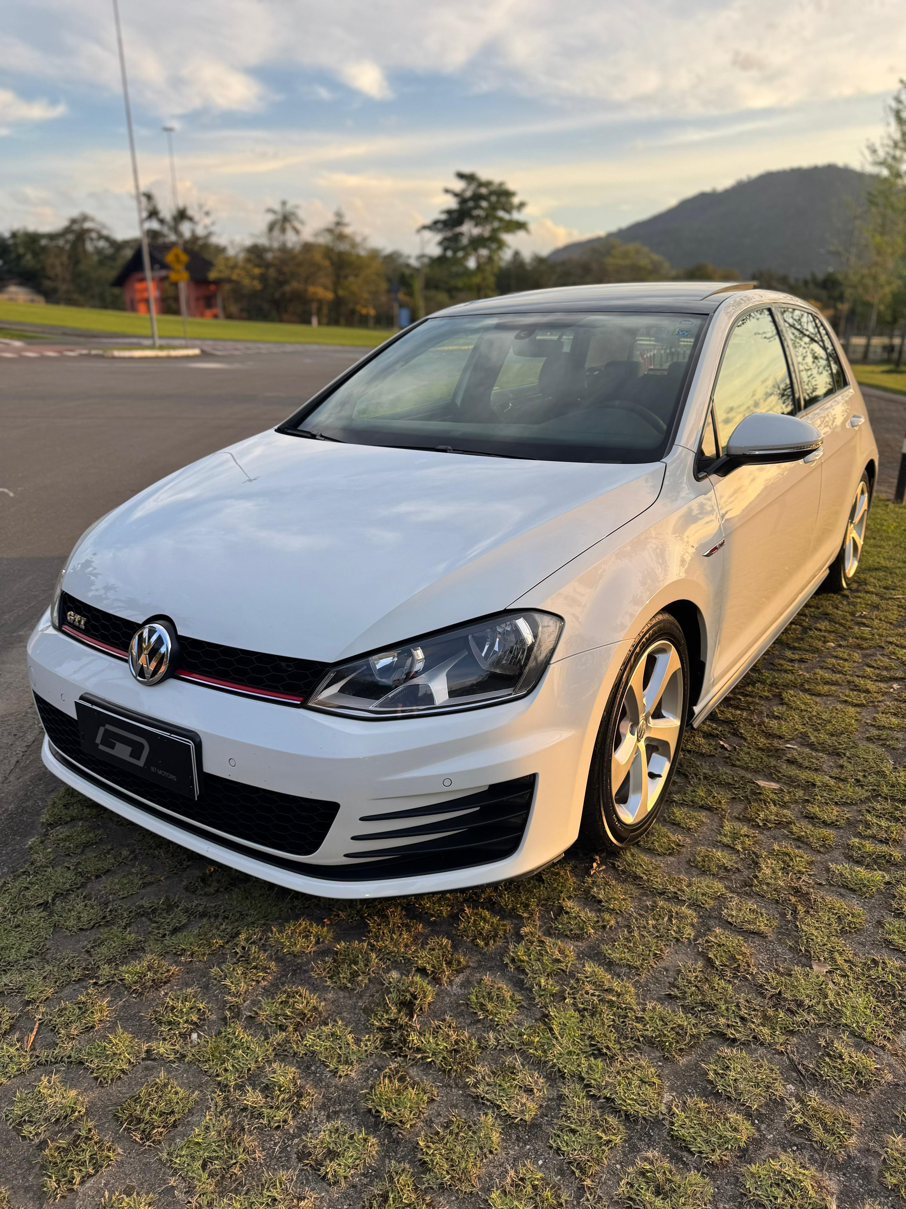 Volkswagen GOLF - 2017