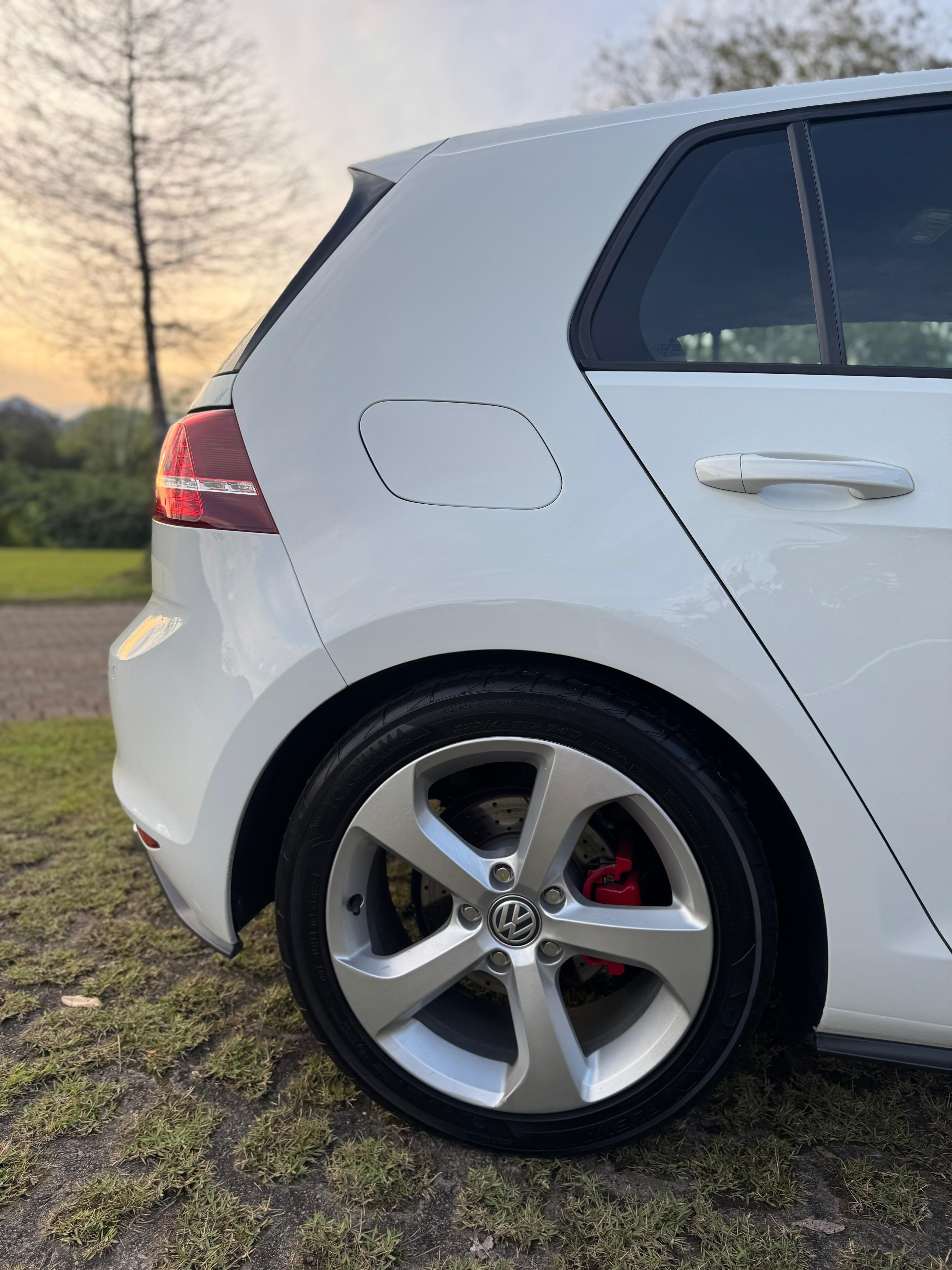 Volkswagen GOLF - 2017