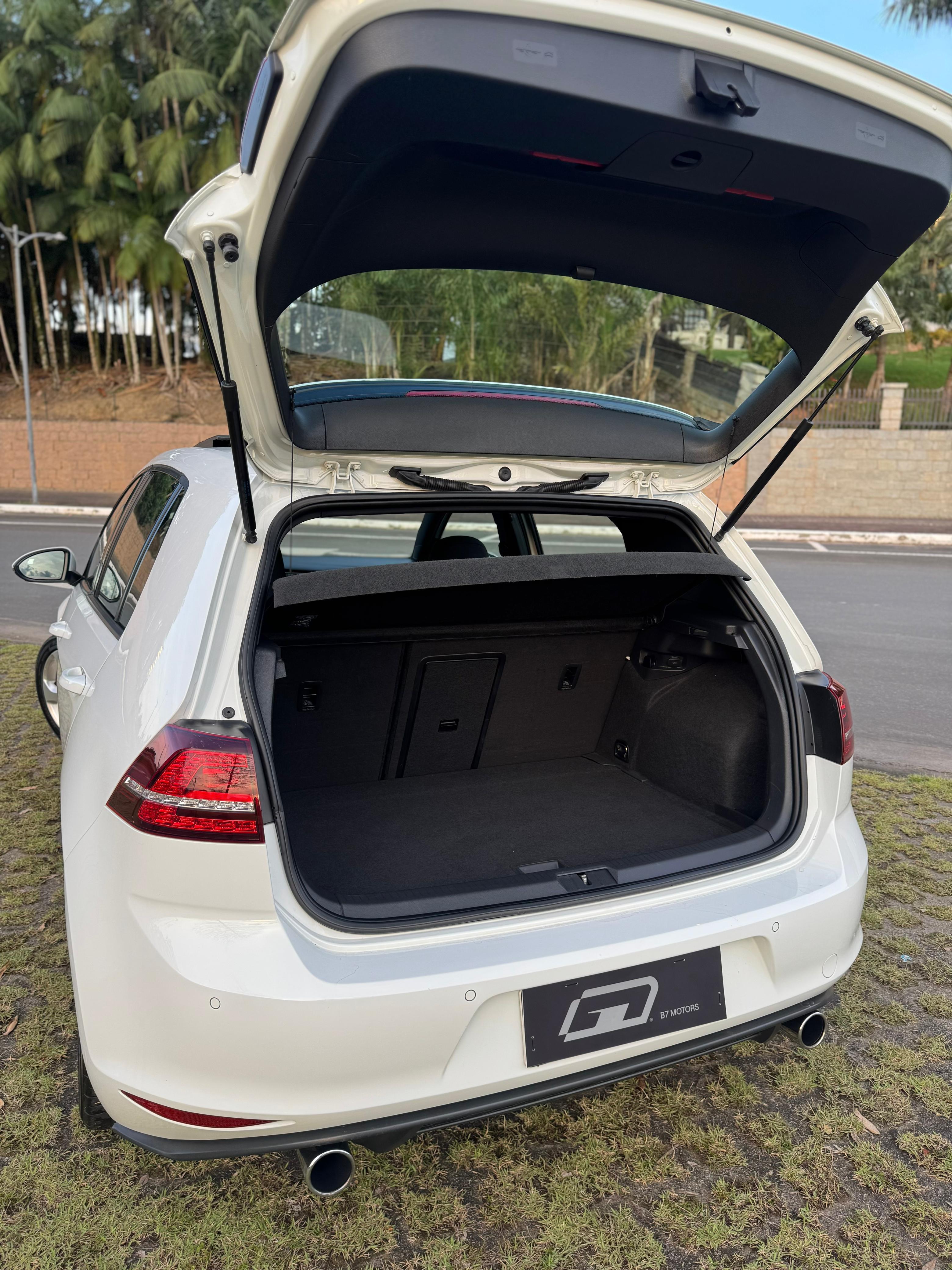 Volkswagen GOLF - 2017