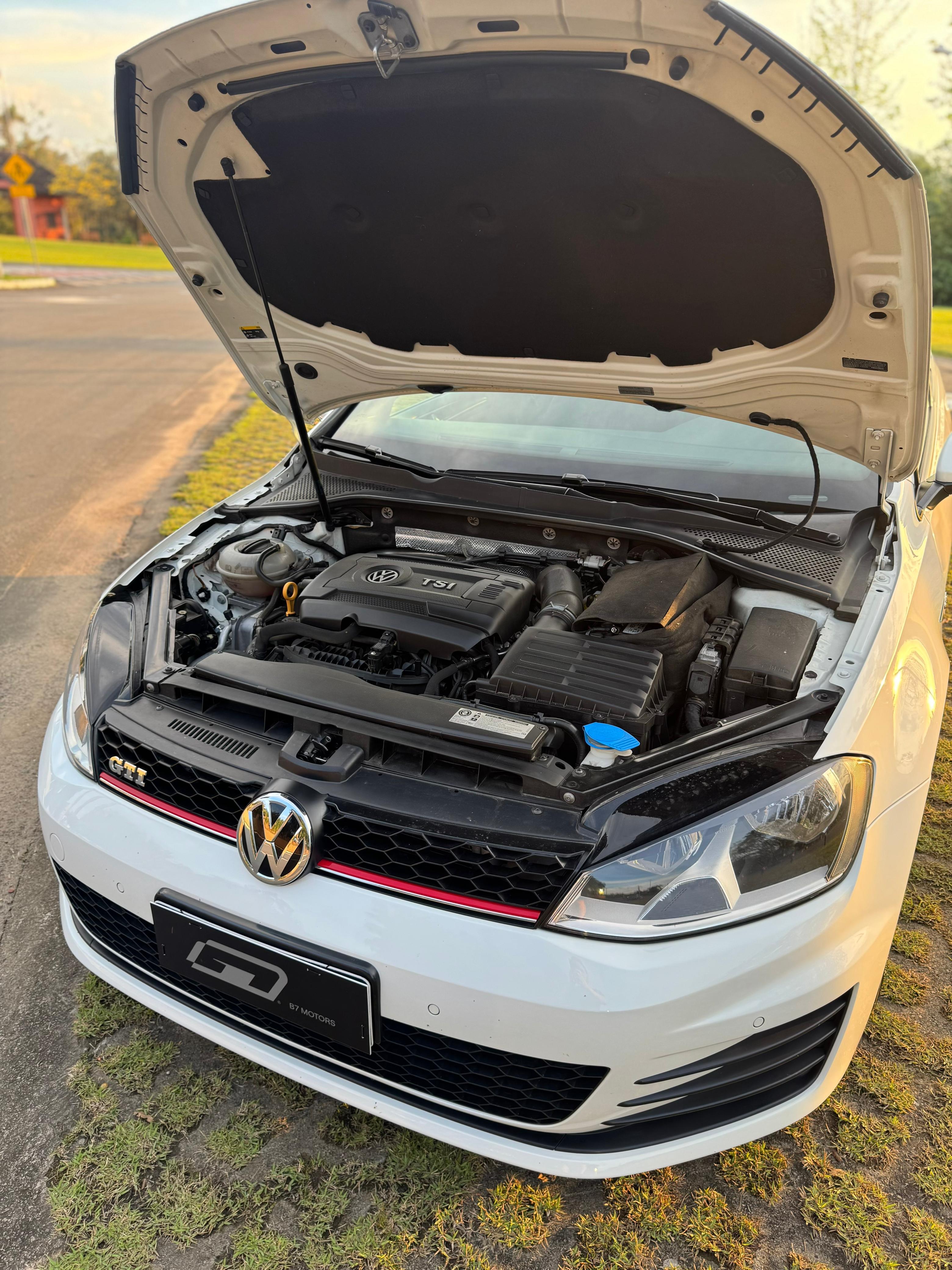 Volkswagen GOLF - 2017